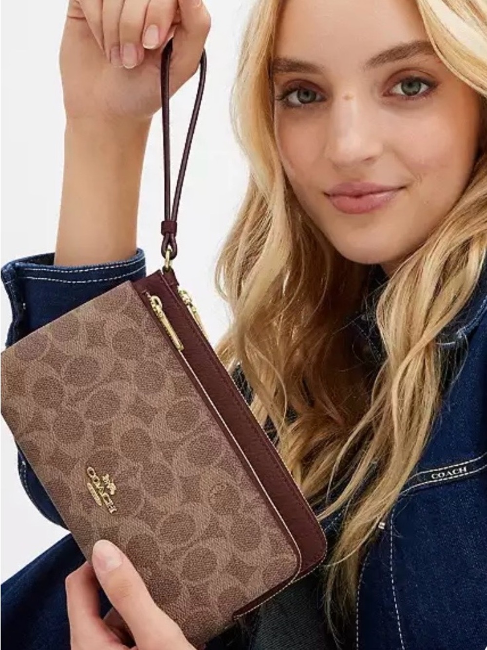 Coach Signature Wristlet - Brown/Tan